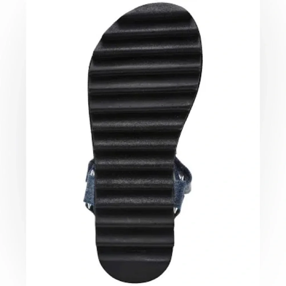 WILD PAIR Kudose Sporty Embellished Sandals